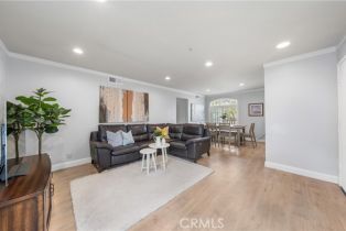 Condominium, 2800 Keller dr, Tustin, CA 92782 - 2