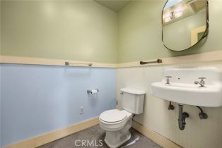 Single Family Residence, 335 Jacaranda pl, Fullerton, CA 92832 - 40