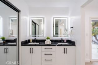 Single Family Residence, 2086 Mori ln, Orange, CA 92867 - 17