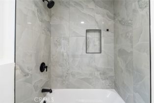 Single Family Residence, 2086 Mori ln, Orange, CA 92867 - 19