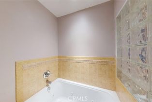 Single Family Residence, 25211 Barents, Laguna Hills, CA 92653 - 37