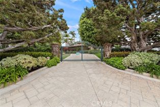 Single Family Residence, 1875 La Cuesta, North Tustin, CA 92705 - 30