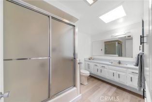 Condominium, 1421 Golden Rain, Seal Beach, CA 90740 - 9