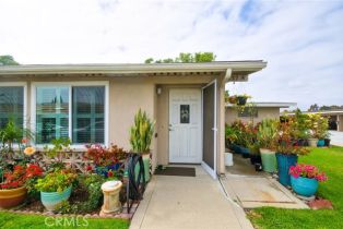 Condominium, 1121 Northwood RD, Seal Beach, CA  Seal Beach, CA 90740