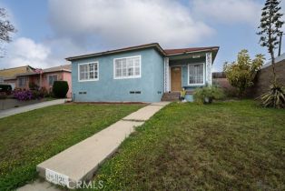Single Family Residence, 1125 129th st, Gardena, CA 90247 - 2