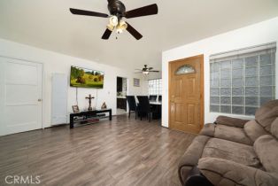 Single Family Residence, 1125 129th st, Gardena, CA 90247 - 3