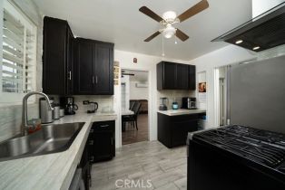 Single Family Residence, 1125 129th st, Gardena, CA 90247 - 8