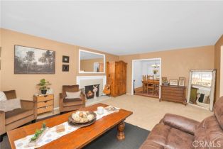 Single Family Residence, 2871 Wyngate rd, Orange, CA 92867 - 13