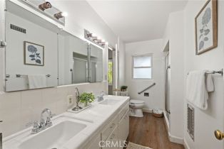 Single Family Residence, 700 Las Palmas dr, Fullerton, CA 92835 - 31