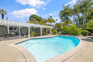 Single Family Residence, 700 Las Palmas dr, Fullerton, CA 92835 - 36