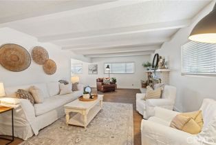 Single Family Residence, 700 Las Palmas dr, Fullerton, CA 92835 - 4