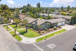 Single Family Residence, 700 Las Palmas dr, Fullerton, CA 92835 - 40