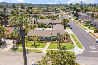 Single Family Residence, 700 Las Palmas dr, Fullerton, CA 92835 - 44