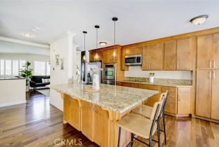 Condominium, 166 Singingwood st, Orange, CA 92869 - 10