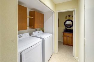 Condominium, 166 Singingwood st, Orange, CA 92869 - 29