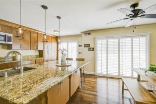 Condominium, 166 Singingwood st, Orange, CA 92869 - 8