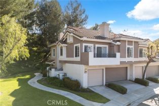 Condominium, 8072  E Brightstar PL, Anaheim Hills, CA  Anaheim Hills, CA 92808