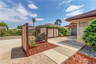 Single Family Residence, 2175 Queensberry rd, Pasadena, CA 91104 - 39