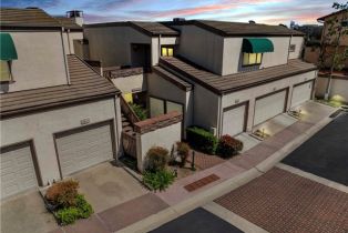 Condominium, 2602 Harbor blvd, Fullerton, CA 92835 - 2