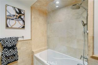 Condominium, 2602 Harbor blvd, Fullerton, CA 92835 - 32