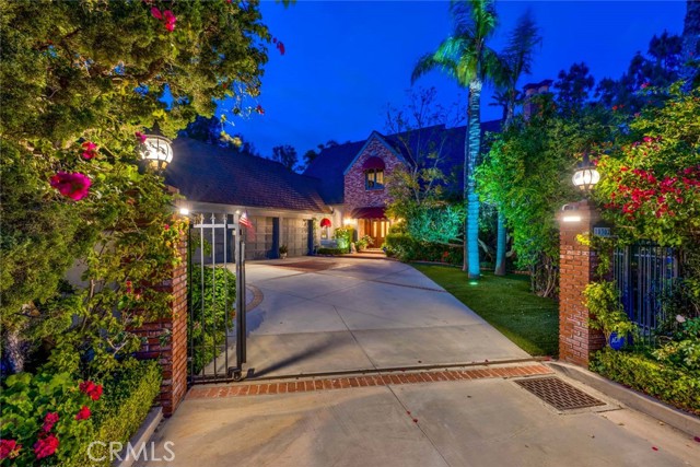 Single Family Residence, 10302 Broadview Place, North Tustin, CA 92705 - 1