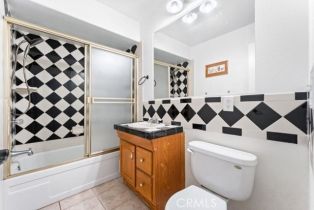 Condominium, 1800 E Heim ave, Orange, CA 92865 - 10