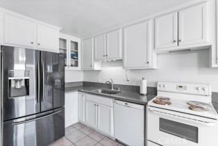 Condominium, 1800 E Heim ave, Orange, CA 92865 - 5