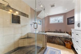 Single Family Residence, 345 Main st, Tustin, CA 92780 - 28