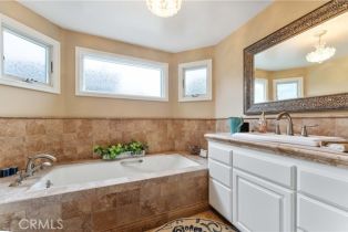 Single Family Residence, 345 Main st, Tustin, CA 92780 - 29