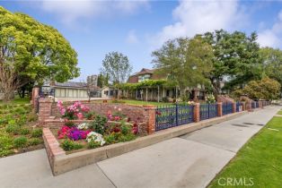 Single Family Residence, 345 Main st, Tustin, CA 92780 - 4