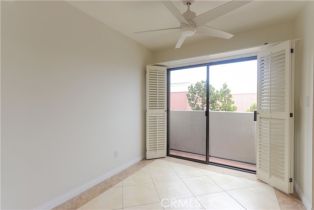 Condominium, 12484 Montecito rd, Seal Beach, CA 90740 - 6
