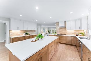 Single Family Residence, 1972 Fern st, Orange, CA 92867 - 8