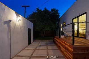 Single Family Residence, 312 Lutge ave, Burbank, CA 91506 - 32