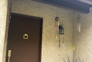 Condominium, 9647 Via Torino, Burbank, CA  Burbank, CA 91504