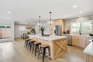 Single Family Residence, 2506 Roberta dr, Orange, CA 92869 - 7