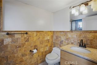 Condominium, 14702 Magnolia blvd, Sherman Oaks, CA 91403 - 38