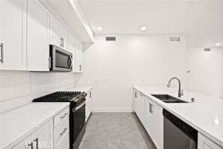 Condominium, 16321 Dawn way, Tustin, CA 92782 - 12