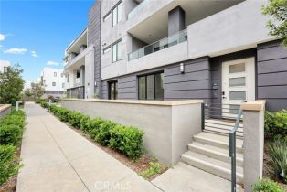 Condominium, 16321 Dawn WAY, Tustin, CA  Tustin, CA 92782