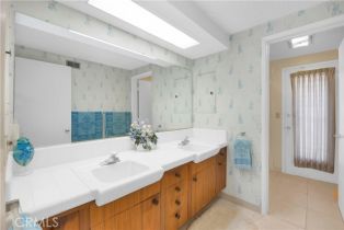 Single Family Residence, 18132 James rd, Villa Park, CA 92861 - 32