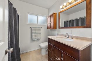 Single Family Residence, 487 Fern st, Orange, CA 92867 - 18