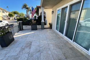 , 113 7th st, Seal Beach, CA 90740 - 2