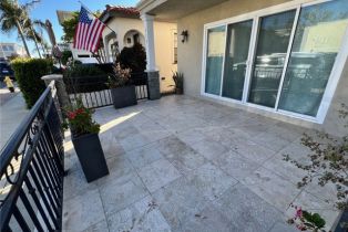 , 113 7th st, Seal Beach, CA 90740 - 3