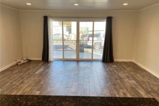 , 113 7th st, Seal Beach, CA 90740 - 5