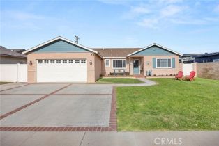 Single Family Residence, 1418 Cedar ave, Fullerton, CA 92833 - 2
