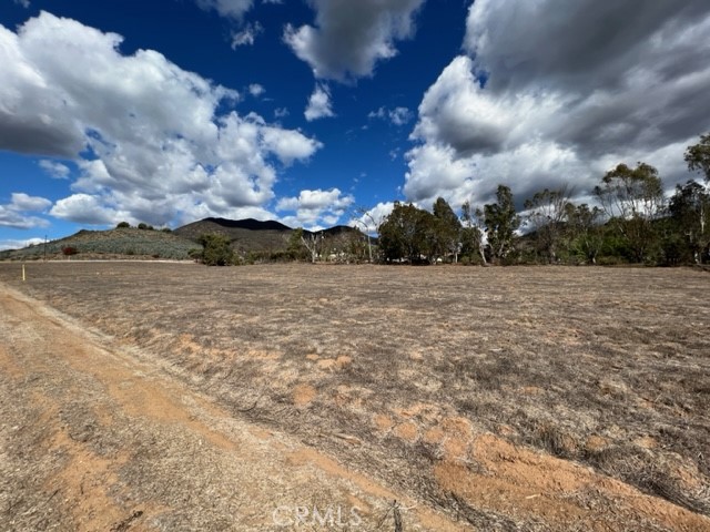 , 9104 Huntley rd, Fallbrook, CA 92028 - 1