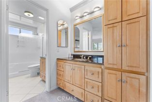 Single Family Residence, 6421 Acacia Hill dr, Yorba Linda, CA 92886 - 27