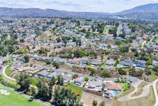 Single Family Residence, 6421 Acacia Hill dr, Yorba Linda, CA 92886 - 40