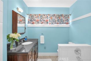 Single Family Residence, 1131 Oak ave, Fullerton, CA 92833 - 33