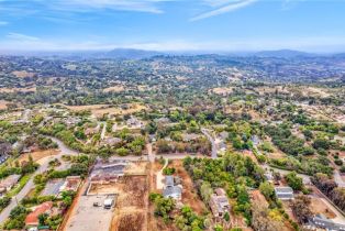 Single Family Residence, 1507 Green Canyon rd, Fallbrook, CA 92028 - 41