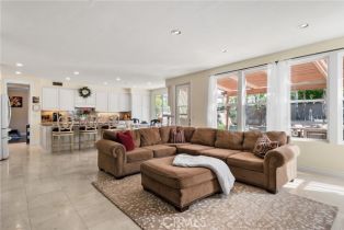 Single Family Residence, 8190 Hayden ct, Anaheim Hills, CA 92808 - 13